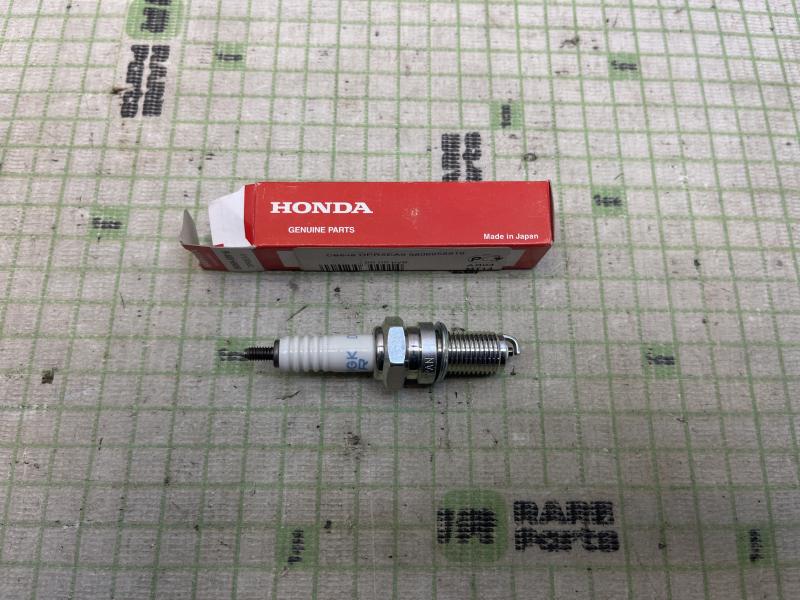 Свеча зажигания HONDA VF750