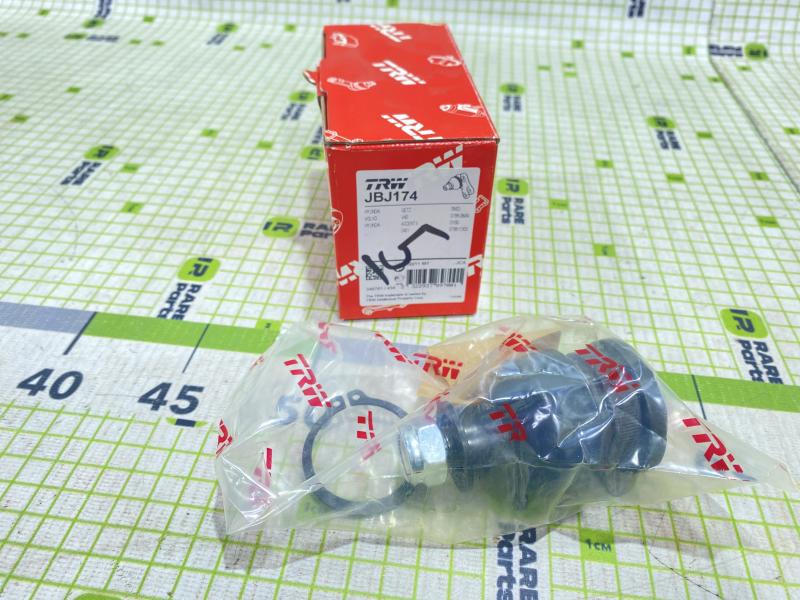 Опора шаровая нижняя передняя Mitsubishi Lancer CB