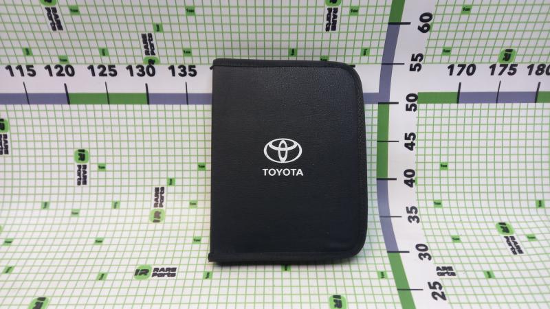 Пенал для сервисной книжки Toyota