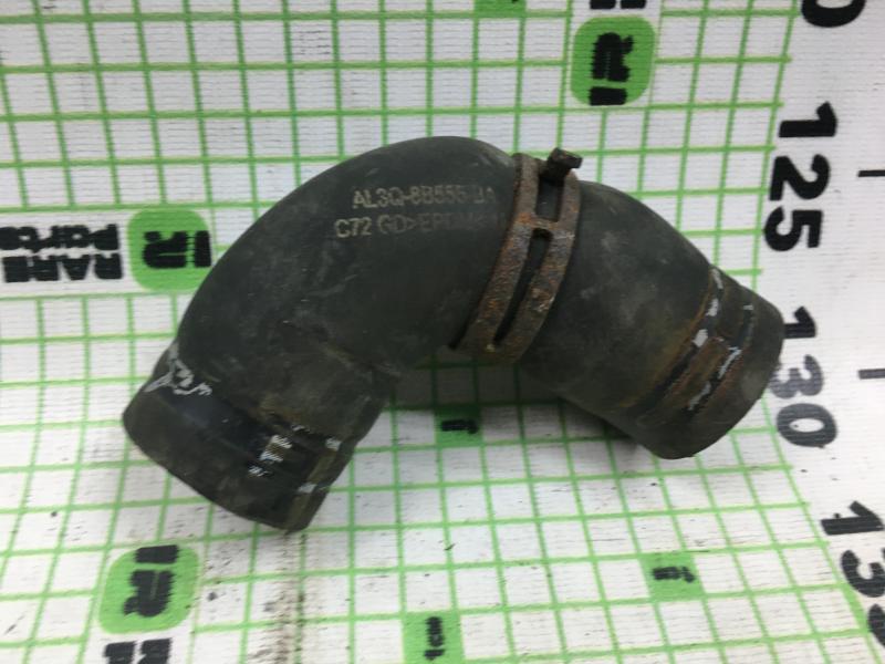 Патрубок системы охлаждения Land Rover Vogue