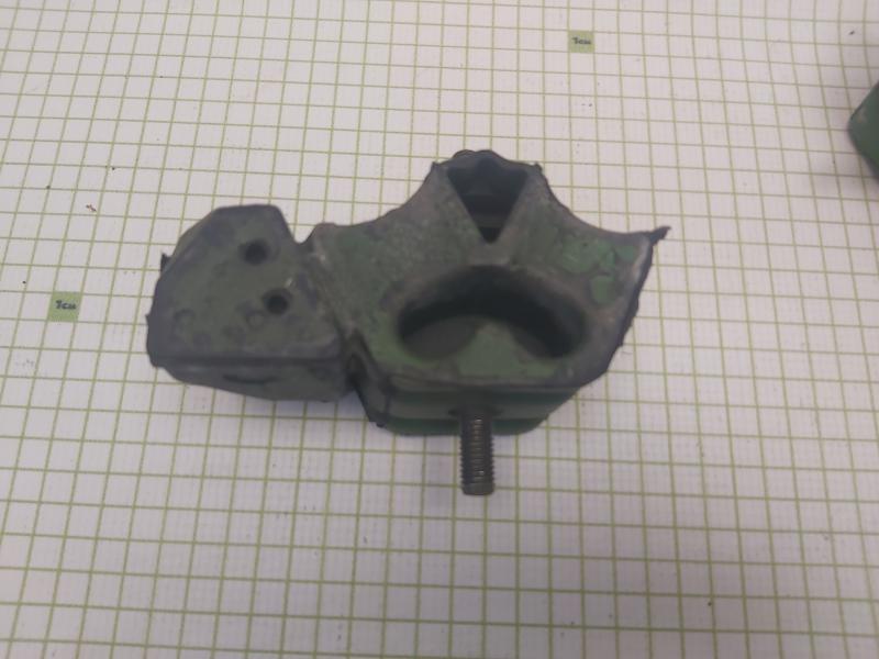 Опора двигателя для Audi 80 B3 B4 1987-1994