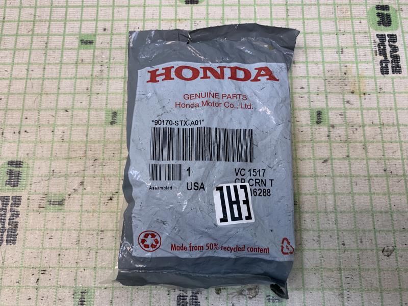 Болт для Honda Pilot 2008-2015