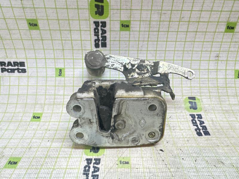 Замок двери сдвижной правой Mitsubishi L300