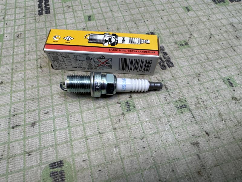 Свеча зажигания для Nissan Almera N15
