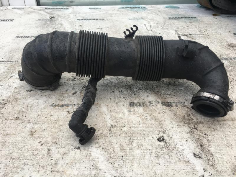 Патрубок воздушного фильтра Volkswagen Crafter