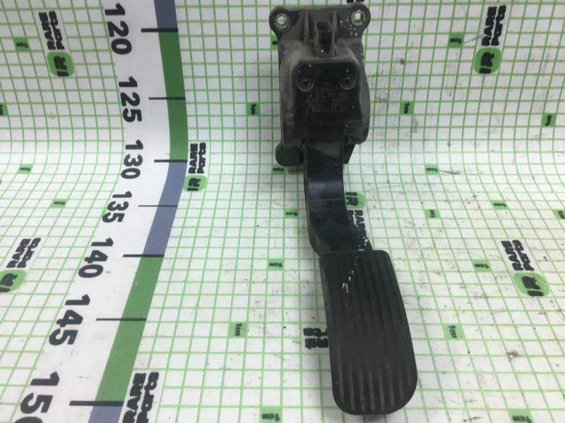 Педаль газа Mercedes-benz Sprinter