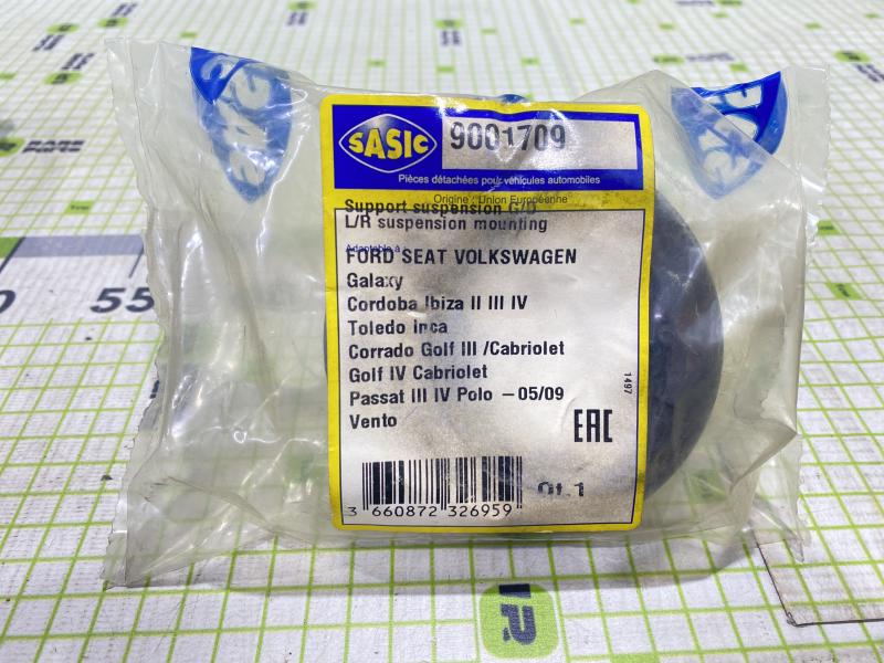 Опора переднего амортизатора VW Golf III