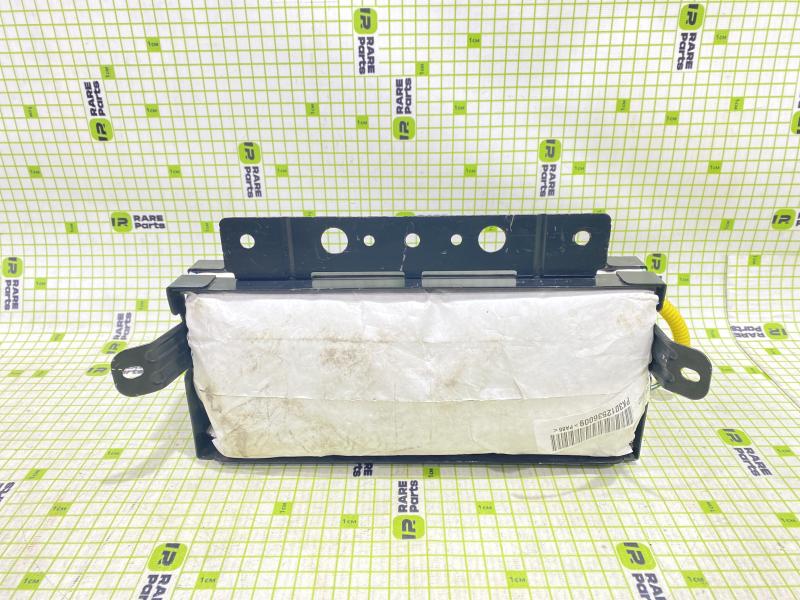 Подушка безопасности в торпедо Kia Magentis