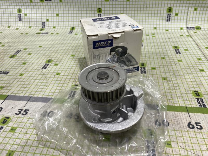 Насос водяной (помпа) Opel Omega B