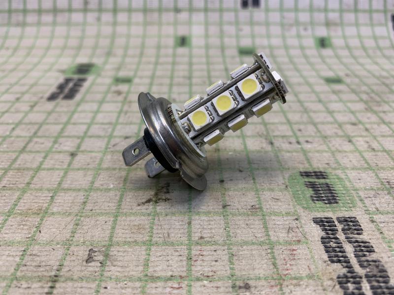 Светодиод 12V Н7 18SMD P*26D