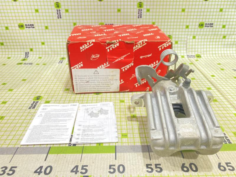 Суппорт тормозной задний левый Audi A6 C5