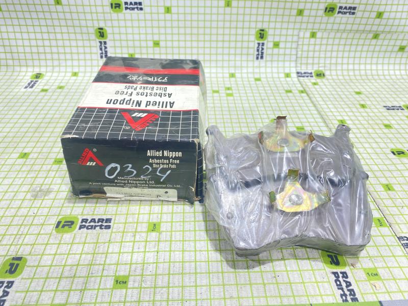 Колодки тормозные передние к-кт для Mazda 626