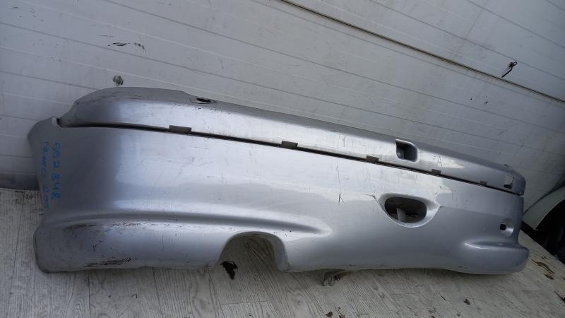 Бампер задний для Peugeot 206