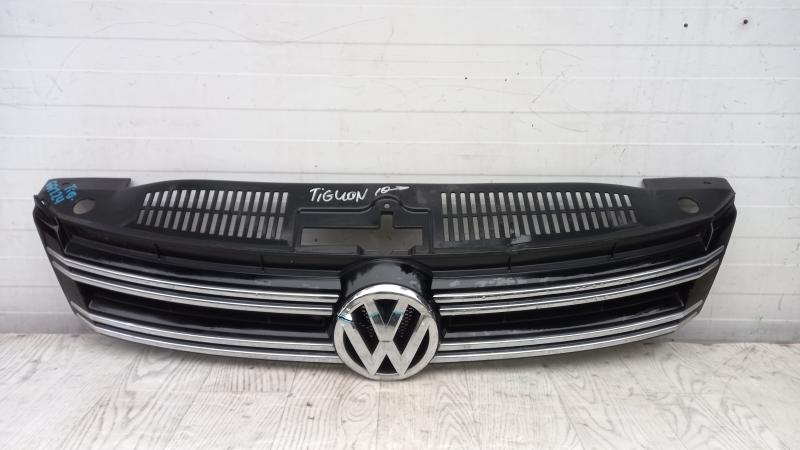 Решетка радиатора для VW Tiguan